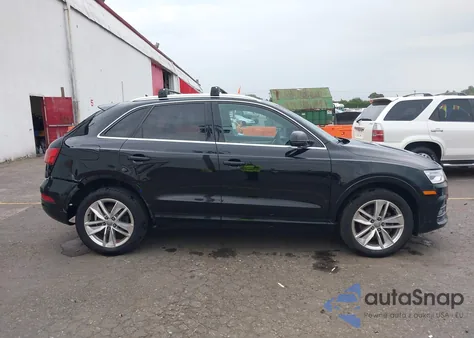 2016 Audi Q3 2.0T Premium Plus z USA, uszkodzony, nr VIN WA1BFCFS9GR013363